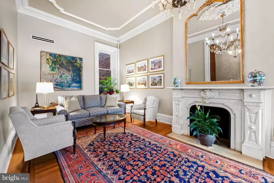 Living - 1310 Bolton St, Baltimore, MD 21217 photo 3 of 6