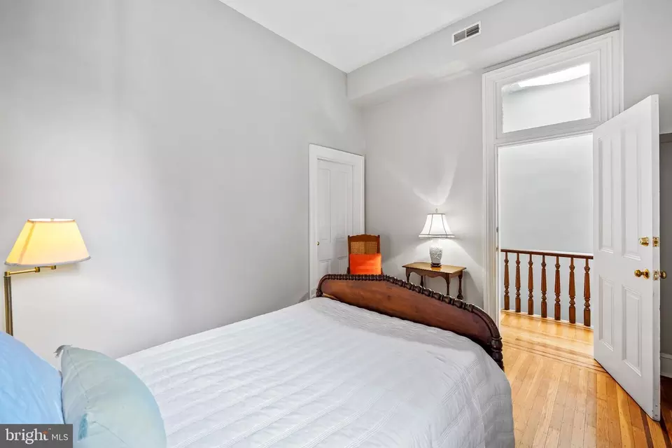Bedroom - 1310 Bolton St, Baltimore, MD 21217 photo 7 of 9