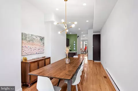 Dining - 325 E 22nd St, Baltimore, MD 21218 photo 2 of 2