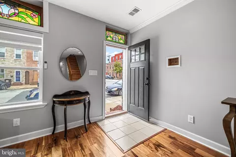 Entry Way - 3221 Elliott St, Baltimore, MD 21224 photo 1 of 8