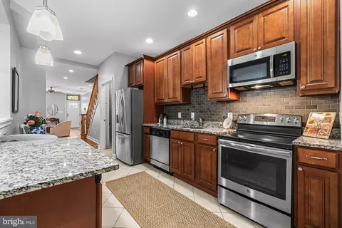 Kitchen - 3221 Elliott St, Baltimore, MD 21224 photo 1 of 1