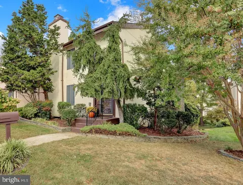 4317 Roland Spring Dr, Baltimore, MD 21210