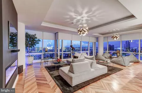 300 International Dr #2301, Baltimore, MD 21202