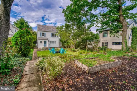 Exterior - 2427 Everton Rd, Baltimore, MD 21209 photo 6 of 14
