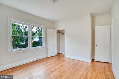 Bedroom - 2427 Everton Rd, Baltimore, MD 21209 photo 5 of 8