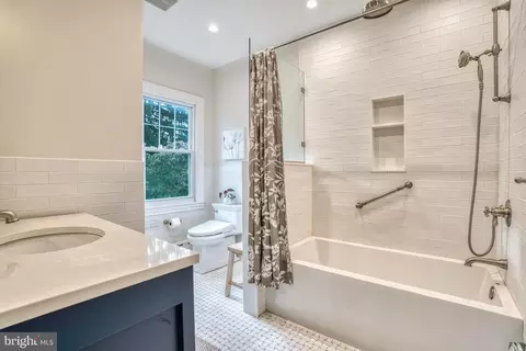 Bath - 2427 Everton Rd, Baltimore, MD 21209 photo 1 of 2