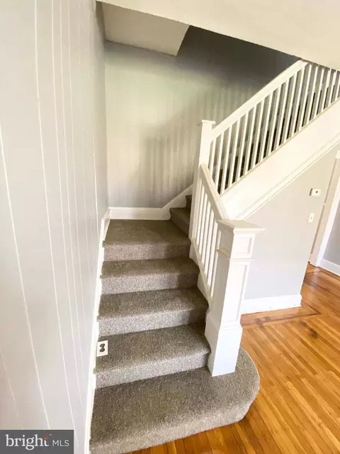 Entry Way - 3019 Harlem Ave, Baltimore, MD 21216 photo 1 of 8
