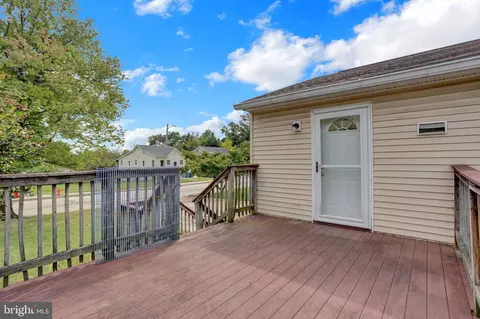 Exterior - 5916 Sefton Ave, Baltimore, MD 21214 photo 1 of 4