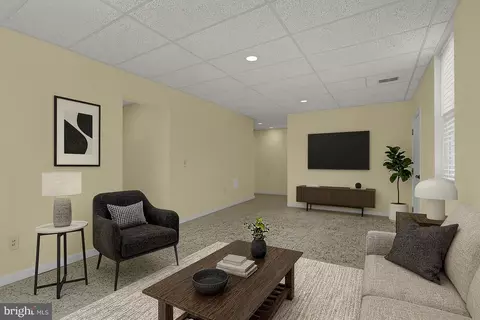 Living - 5916 Sefton Ave, Baltimore, MD 21214 photo 5 of 7