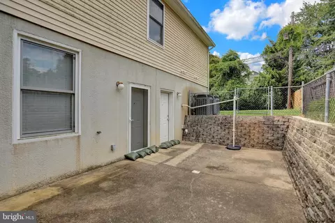Exterior - 5916 Sefton Ave, Baltimore, MD 21214 photo 2 of 4