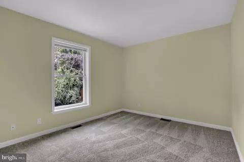 Bedroom - 5916 Sefton Ave, Baltimore, MD 21214 photo 3 of 9