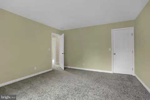 Bedroom - 5916 Sefton Ave, Baltimore, MD 21214 photo 5 of 9