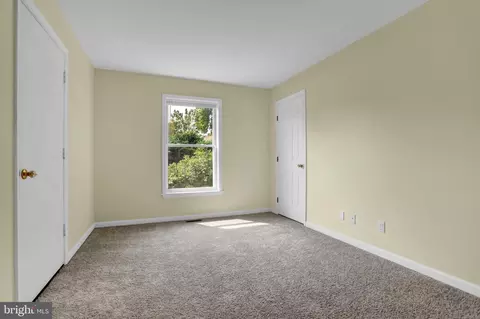 Bedroom - 5916 Sefton Ave, Baltimore, MD 21214 photo 6 of 9