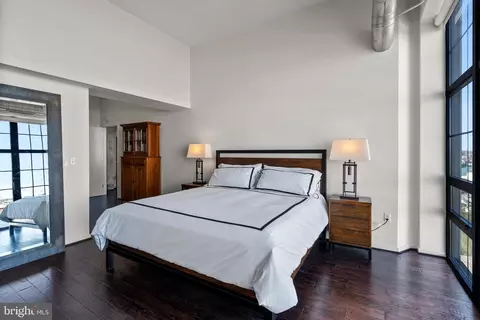 Bedroom - 1200 Steuart St #1612, Baltimore, MD 21230 photo 5 of 5