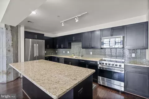 Kitchen - 1200 Steuart St #1612, Baltimore, MD 21230 photo 3 of 4