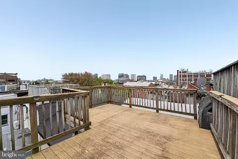 Exterior - 207 S Ann St, Baltimore, MD 21231 photo 2 of 6