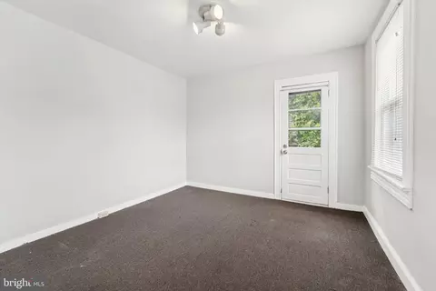 Bedroom - 207 S Ann St, Baltimore, MD 21231 photo 1 of 5