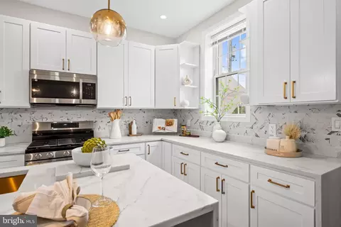 Kitchen - 2237 E Chase St, Baltimore, MD 21213 photo 13 of 13