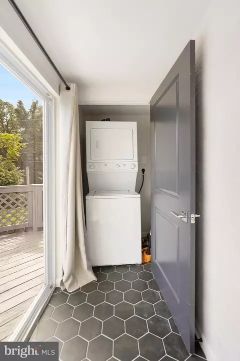 Other - 31 S Augusta Ave, Baltimore, MD 21229 photo 6 of 10