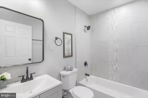 3022 Walbrook Ave, Baltimore, MD 21216 photo 29