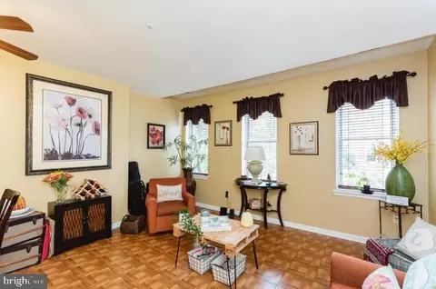 1913 Mcculloh St, Baltimore, MD 21217 photo 28
