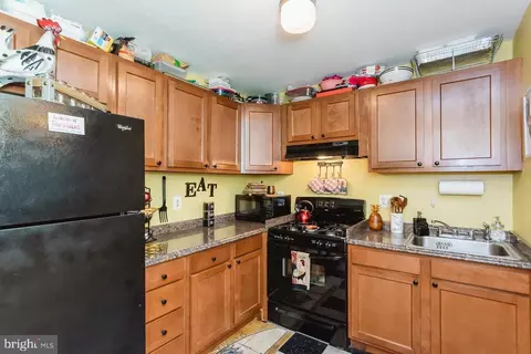 1913 Mcculloh St, Baltimore, MD 21217 photo 24