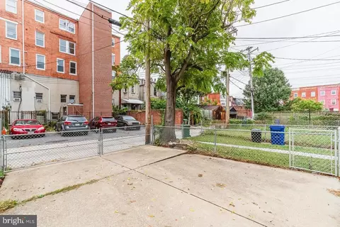 1913 Mcculloh St, Baltimore, MD 21217 photo 2