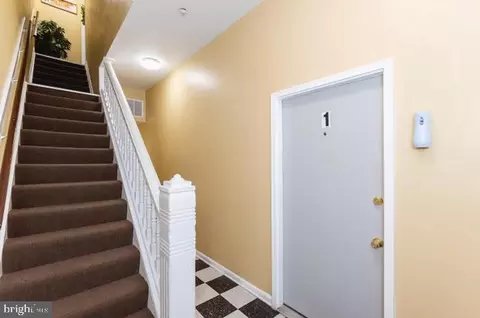 1913 Mcculloh St, Baltimore, MD 21217 photo 37