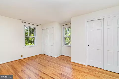 Bedroom - 2304 Pickwick Rd, Baltimore, MD 21207 photo 4 of 5