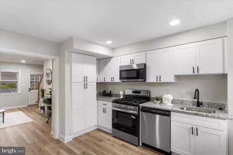 6930 Gough St, Baltimore, MD 21224 photo 10