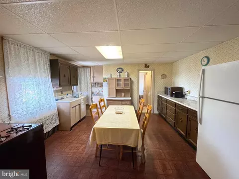1021 Stiles St, Baltimore, MD 21202 photo 11