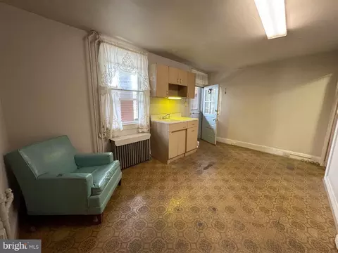 1021 Stiles St, Baltimore, MD 21202 photo 5