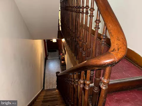 1021 Stiles St, Baltimore, MD 21202 photo 9
