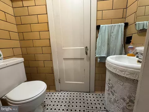 1021 Stiles St, Baltimore, MD 21202 photo 13