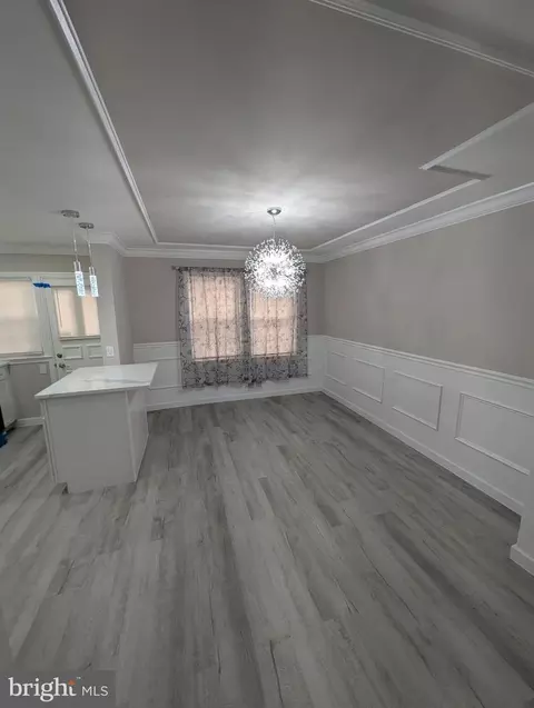 Entry Way - 3631 Elmora Ave, Baltimore, MD 21213 photo 1 of 3