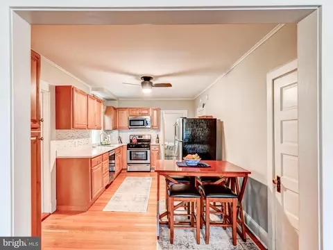 692 Gladstone Ave, Baltimore, MD 21210 photo 18