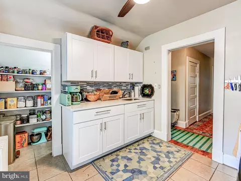 692 Gladstone Ave, Baltimore, MD 21210 photo 47