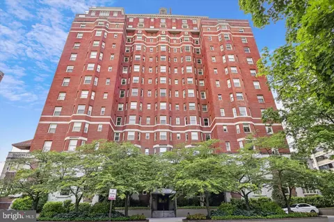 3908 N Charles St #501, Baltimore, MD 21218