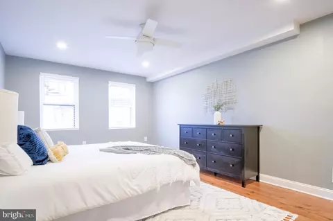 Bedroom - 107 W Clement St, Baltimore, MD 21230 photo 3 of 5