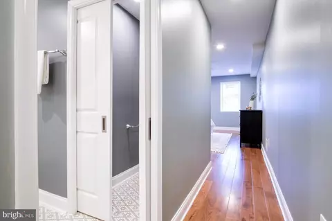 Entry Way - 107 W Clement St, Baltimore, MD 21230 photo 6 of 12
