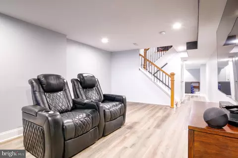 Entry Way - 107 W Clement St, Baltimore, MD 21230 photo 12 of 12