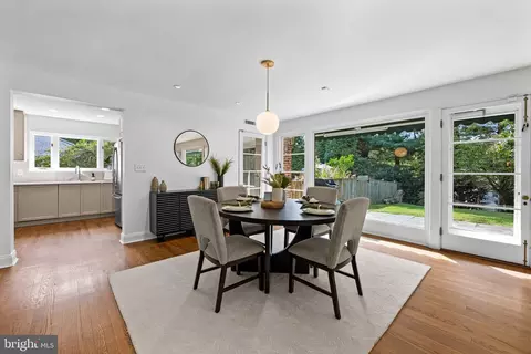 Dining - 98 Cotswold Rd, Baltimore, MD 21210 photo 1 of 2