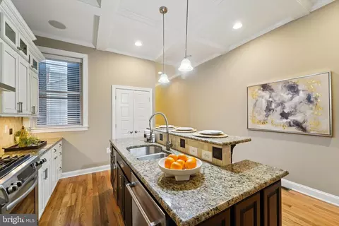 2608 E Baltimore St, Baltimore, MD 21224 photo 10