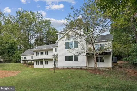 2102 South Rd, Baltimore, MD 21209