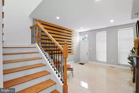 Entry Way - 1303 N Broadway, Baltimore, MD 21213 photo 2 of 11