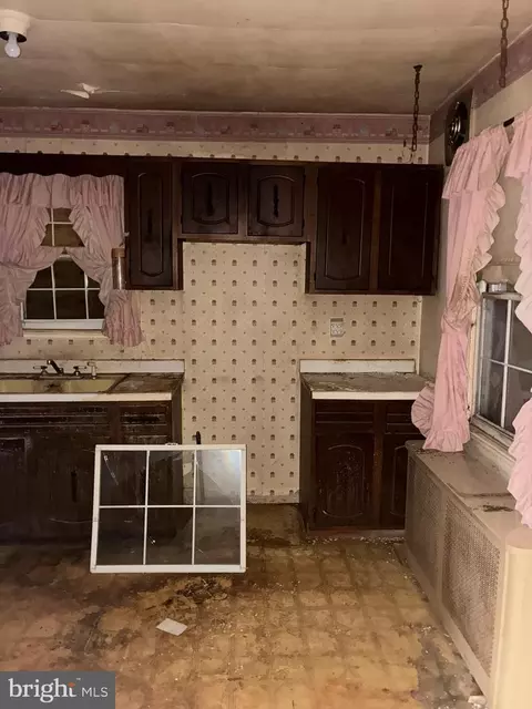 3814 Hamilton Ave, Baltimore, MD 21206 photo 3