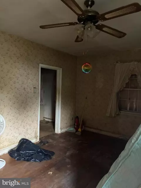 3814 Hamilton Ave, Baltimore, MD 21206 photo 2