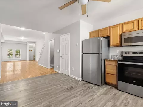 539 N Luzerne Ave, Baltimore, MD 21205 photo 8