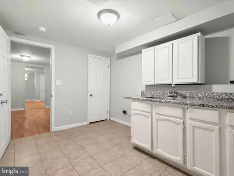 539 N Luzerne Ave, Baltimore, MD 21205 photo 33