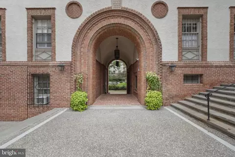 6 Upland Rd #F5, Baltimore, MD 21210